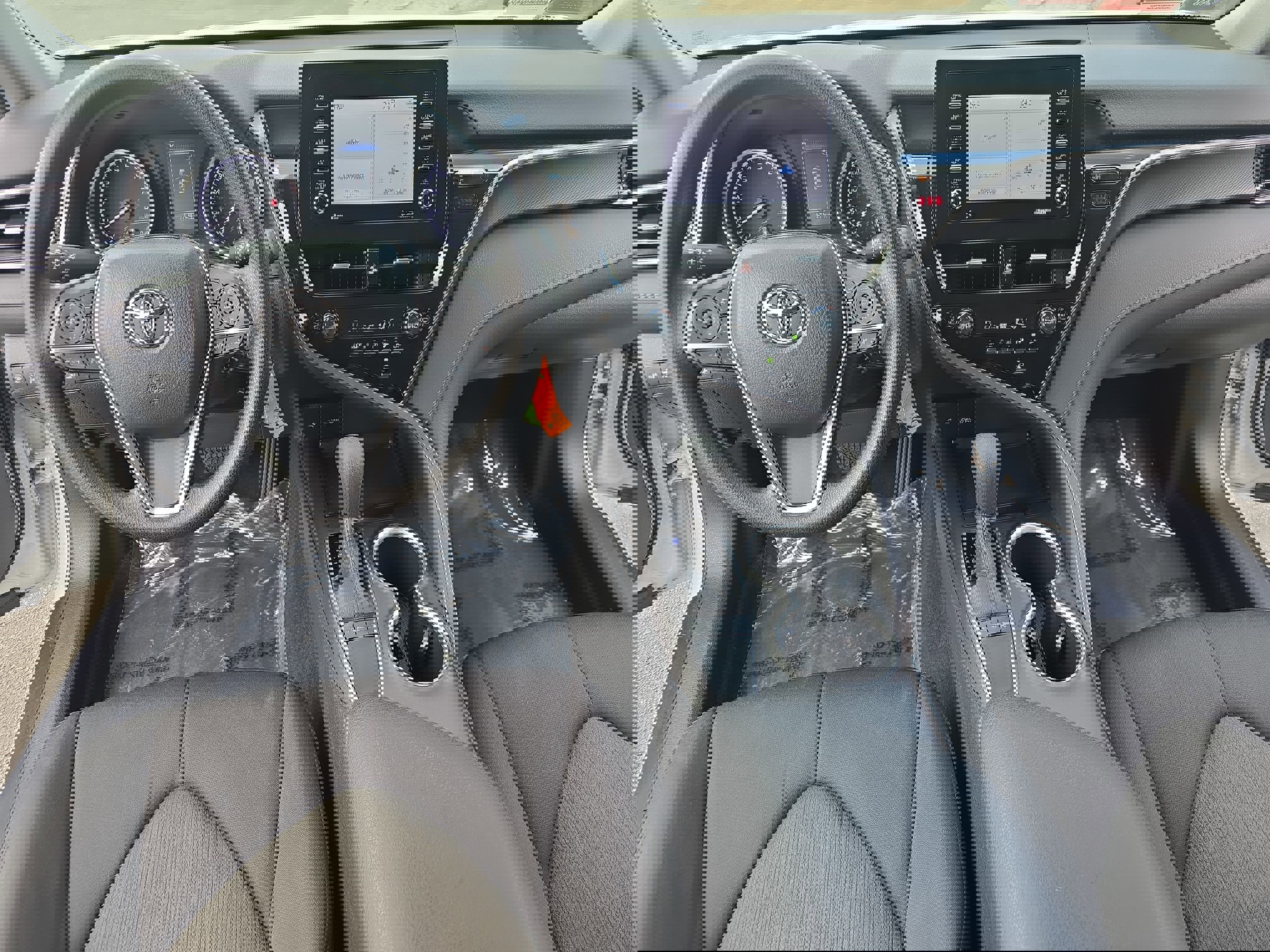 Used 2023 Toyota Camry LE image 20