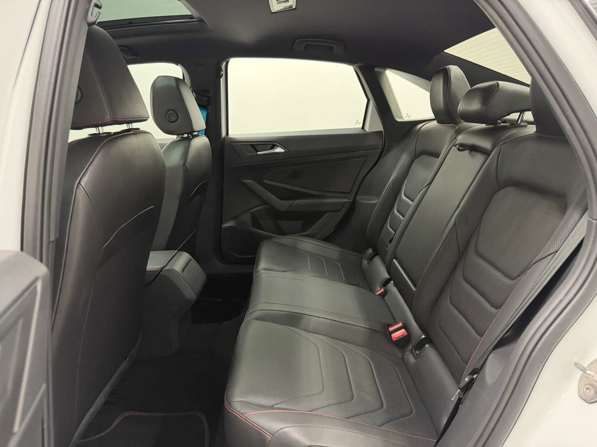 Used 2019 Volkswagen Jetta GLI FWD image 16