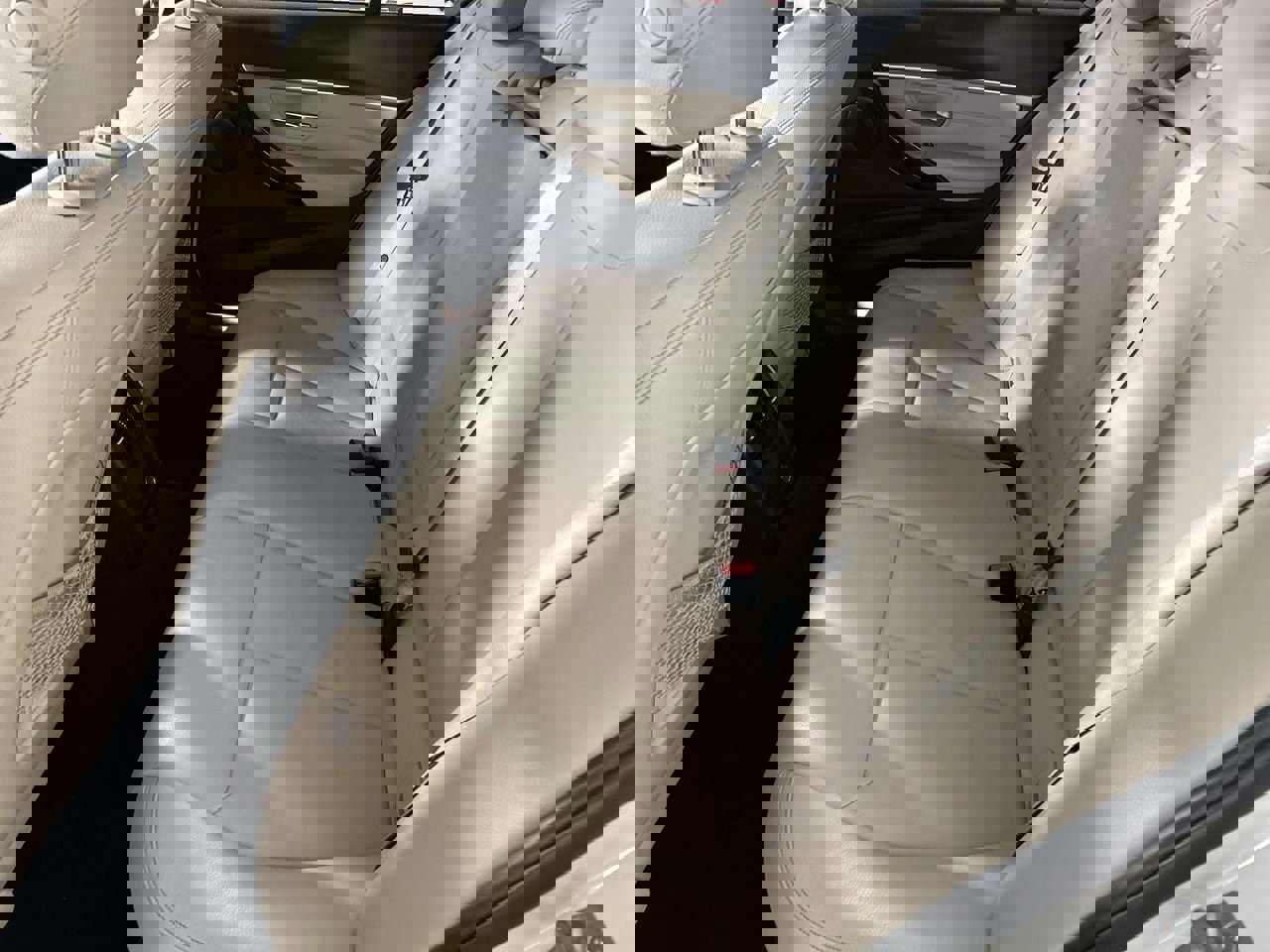 Used 2016 BMW 328i Sedan image 24