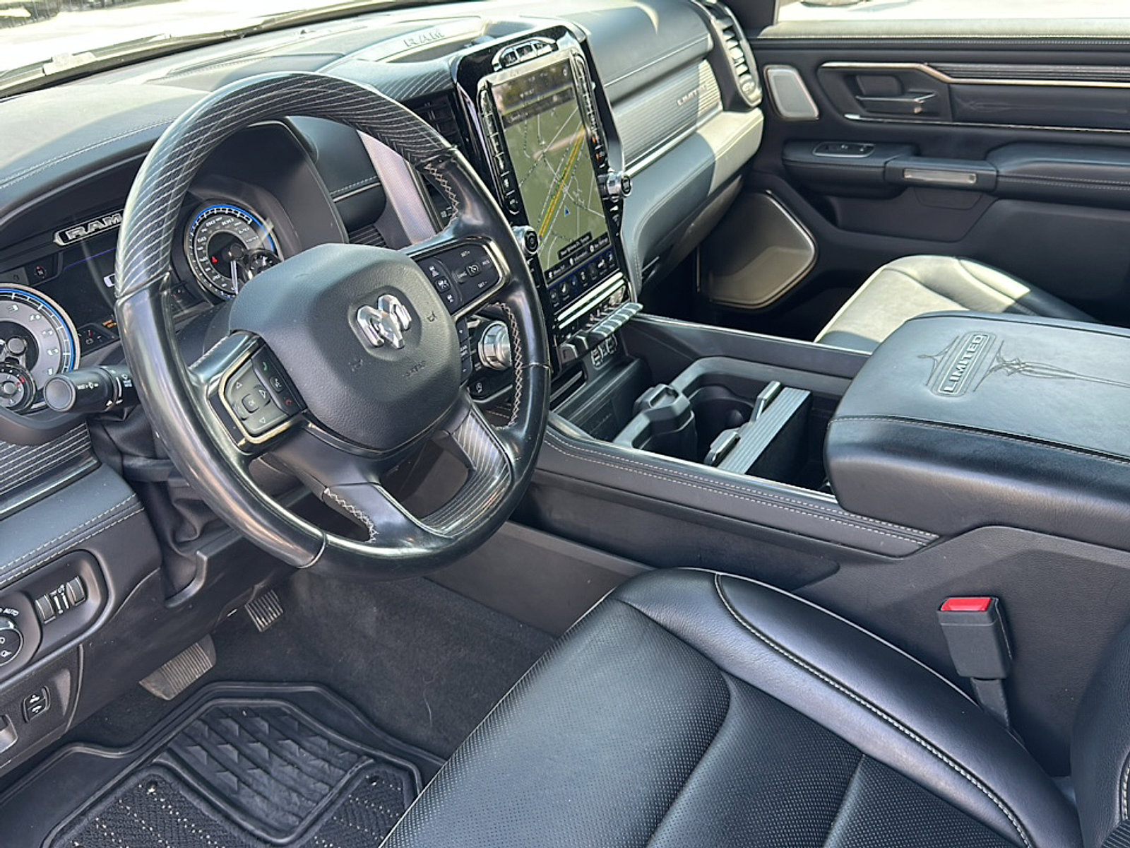 Used 2021 RAM 1500 Limited image 12