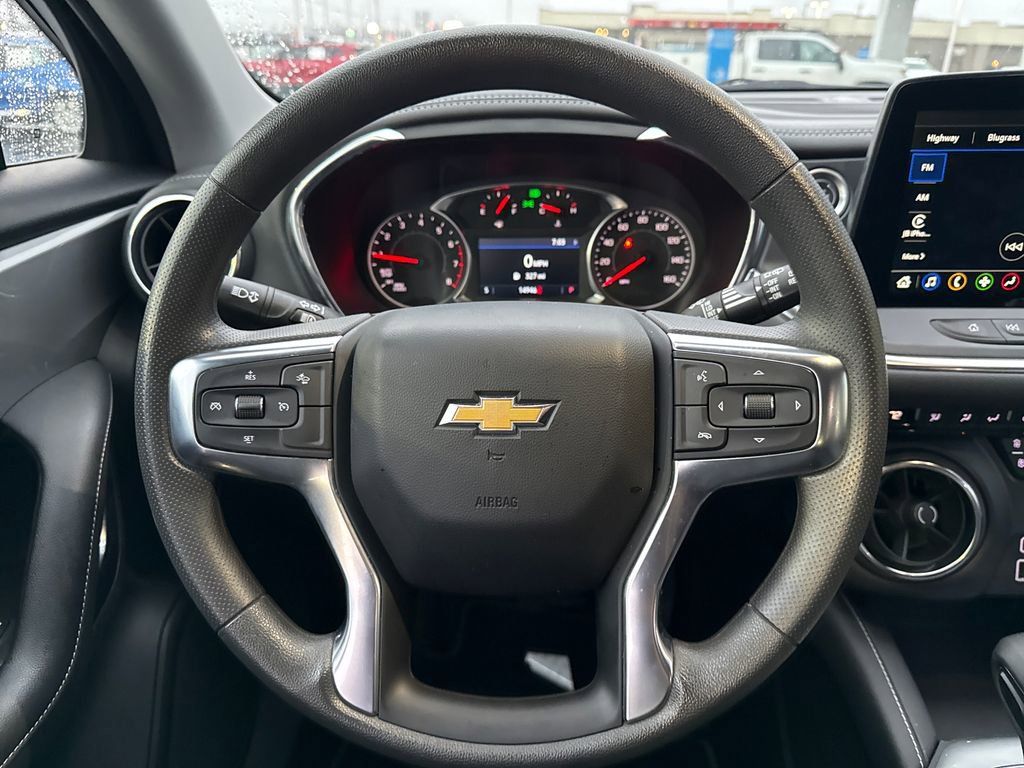 Used 2025 Chevrolet Blazer LT image 18