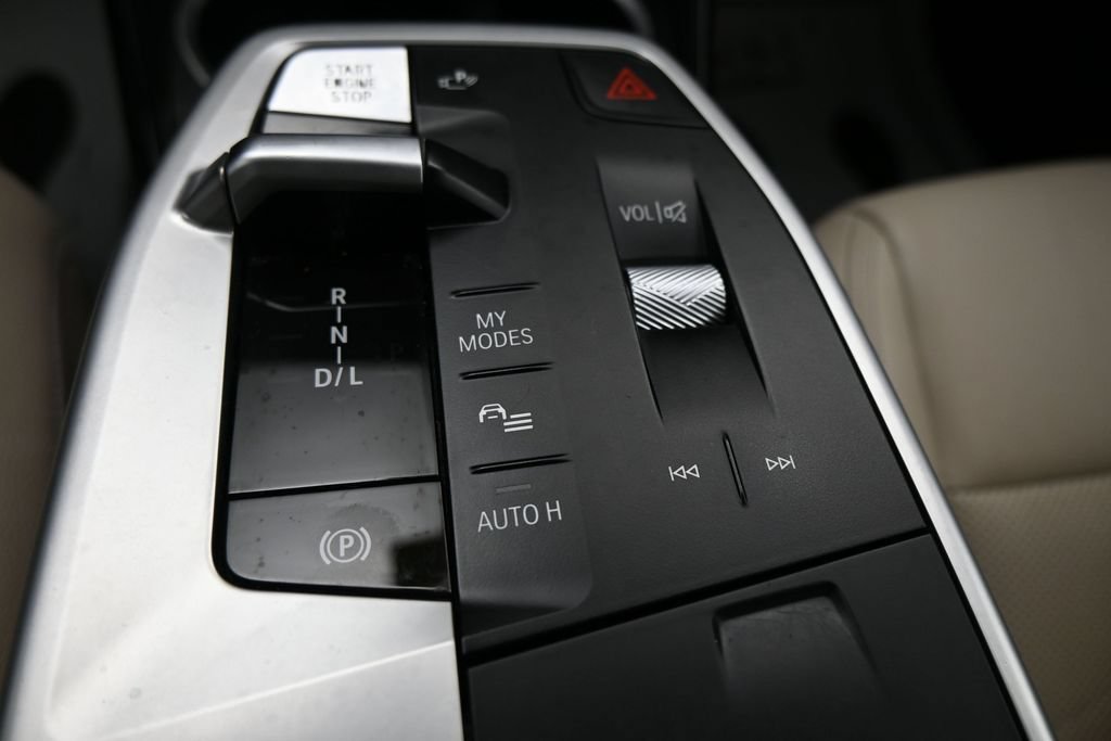 Used 2023 BMW X1 xDrive28i AWD/4WD image 21
