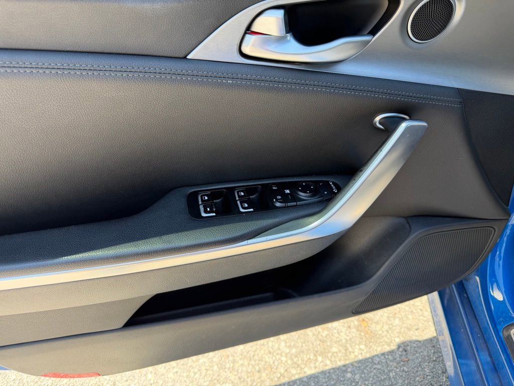 Used 2018 Kia Stinger GT image 22
