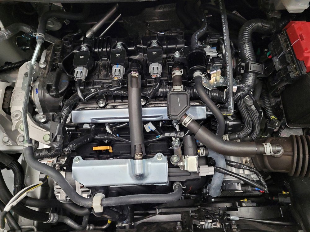 Used 2025 Nissan Versa S w/ Trunk Package FWD image 30