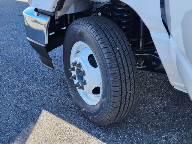 New 2026 Ford E-350 and Econoline 350 Super Duty w/ Power Equipment Group RWD image 28