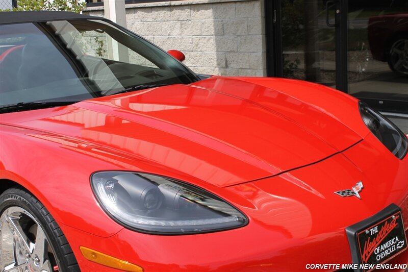 Used 2007 Chevrolet Corvette Convertible w/ Preferred Equipment Group RWD image 25