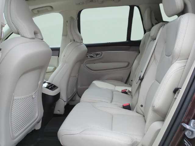 New 2026 Volvo XC90 B6 Ultra w/ Lounge Package AWD/4WD image 11