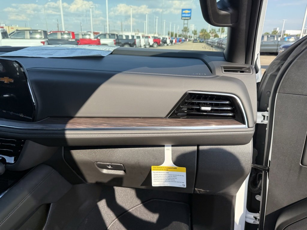 New 2026 Chevrolet Suburban LT w/ Comfort Package image 42