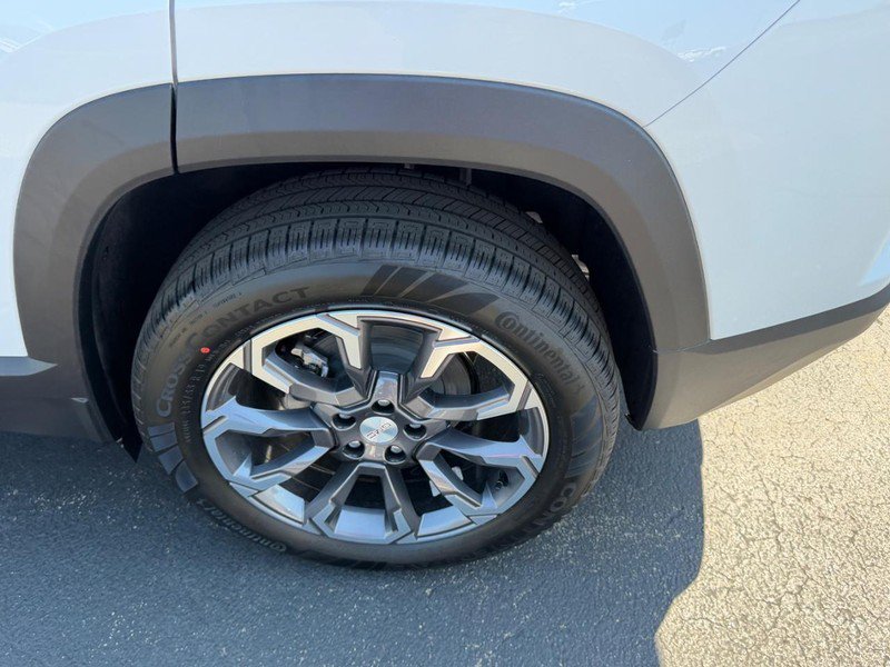 New 2027 GMC Terrain Elevation w/ Elevation Premium Package AWD/4WD image 10