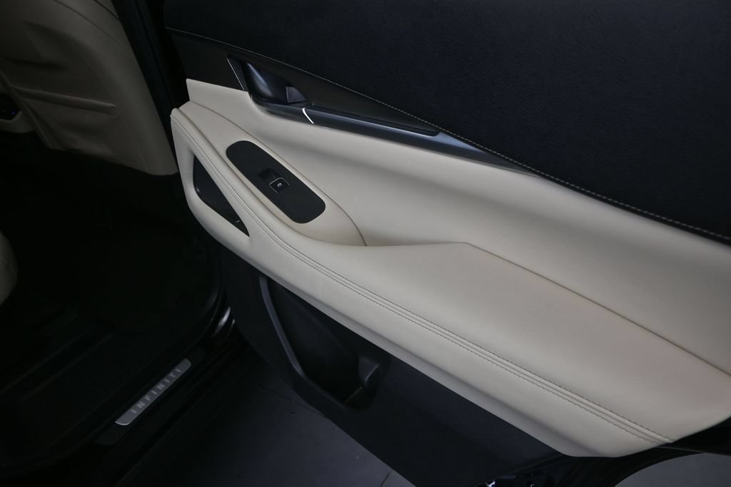 Used 2022 INFINITI QX60 Luxe w/ Performance Audio Package FWD image 22