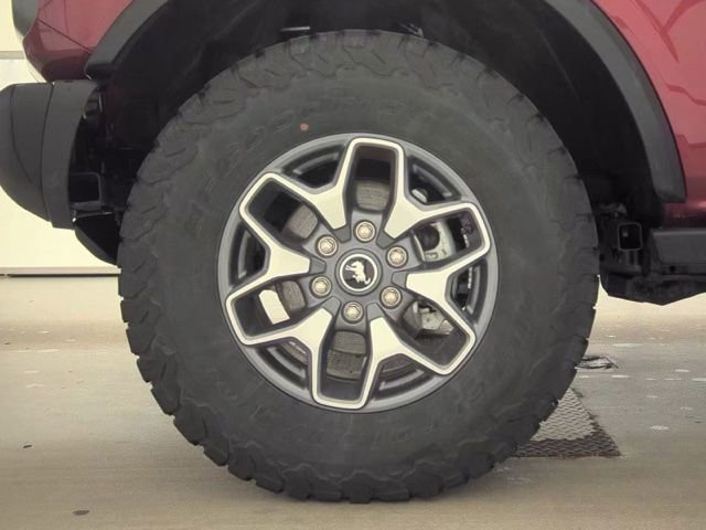 Used 2025 Ford Bronco Badlands AWD/4WD image 22