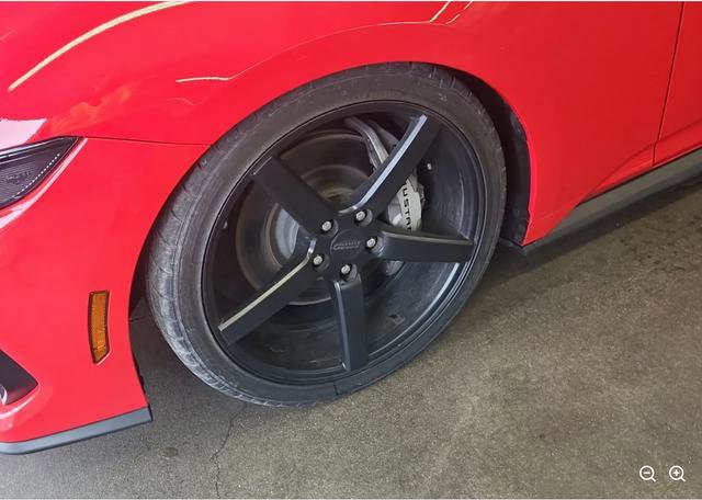 Used 2024 Ford Mustang GT Premium image 4