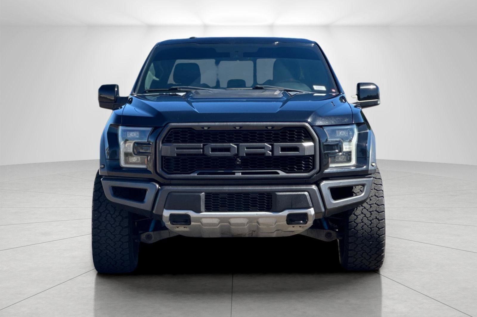 Used 2017 Ford F150 Raptor w/ Equipment Group 802A Luxury image 8
