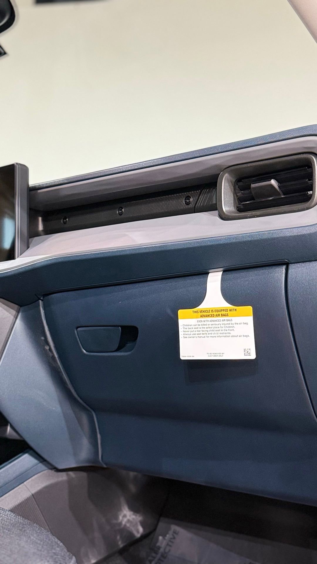 New 2026 Ford Maverick XL w/ Equipment Group 101A image 44