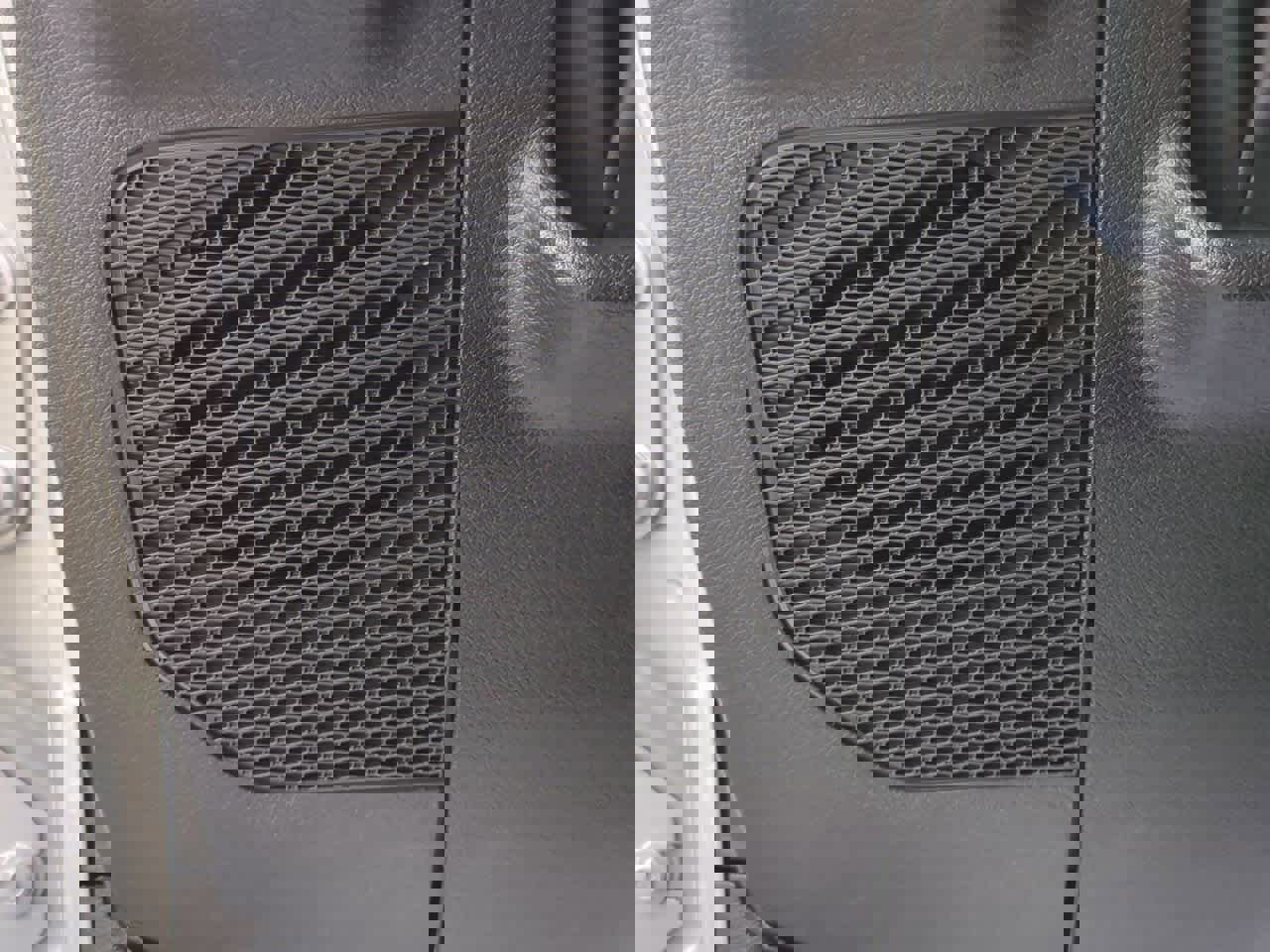 Used 2023 Jeep Wrangler Sahara image 31