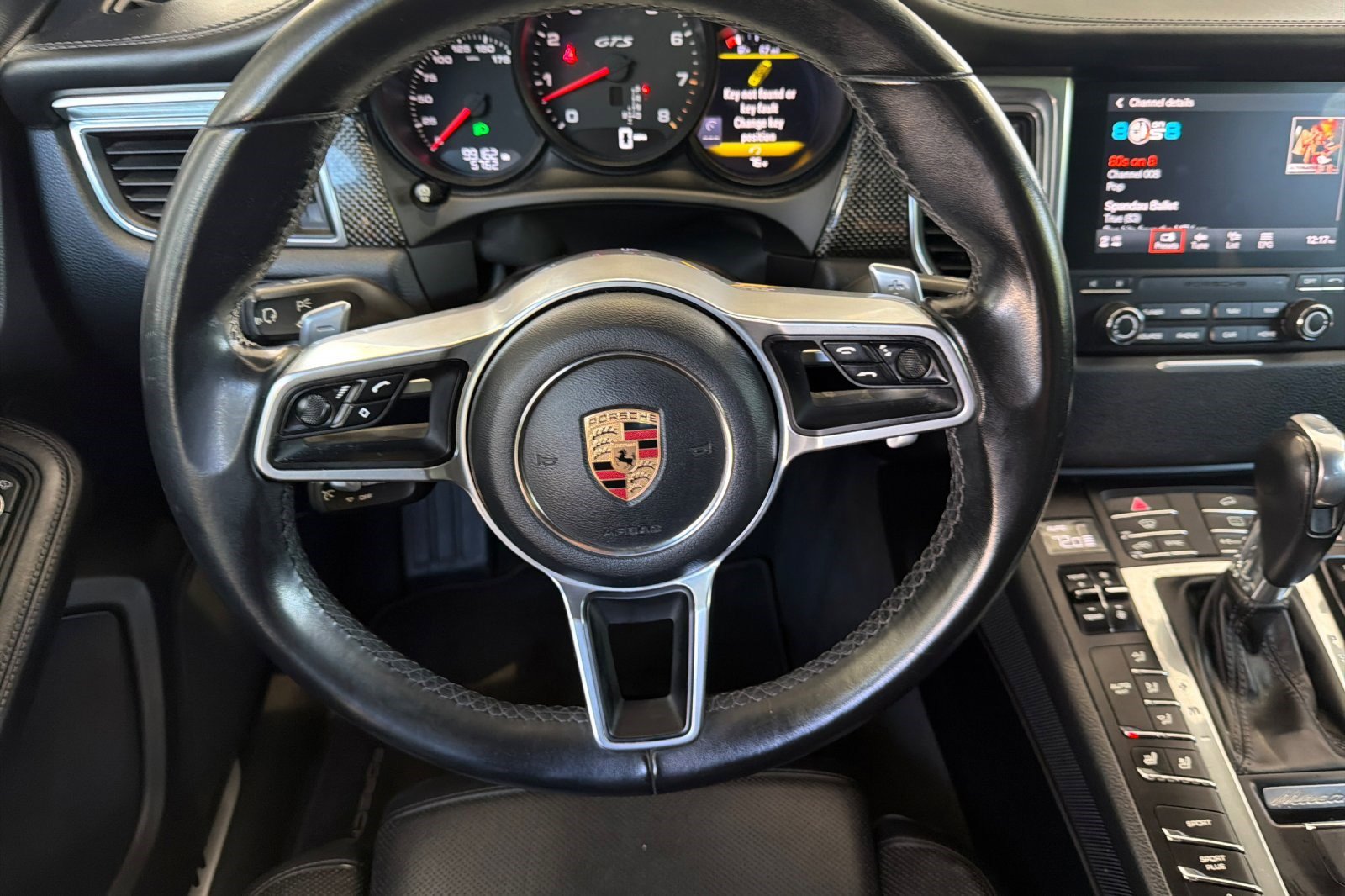 Used 2018 Porsche Macan GTS AWD/4WD image 18