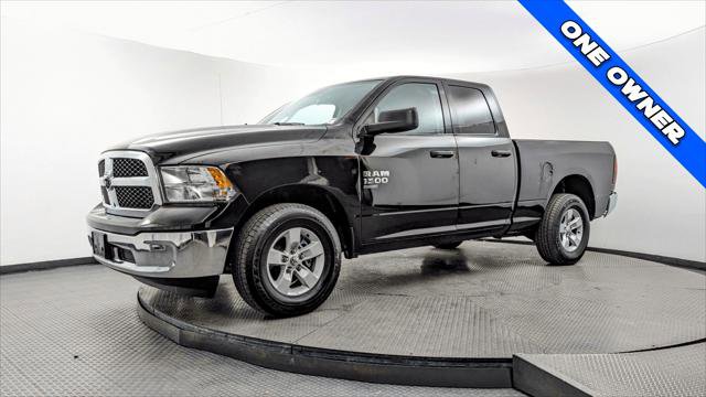 Used 2024 RAM 1500 Classic SLT AWD/4WD image 2