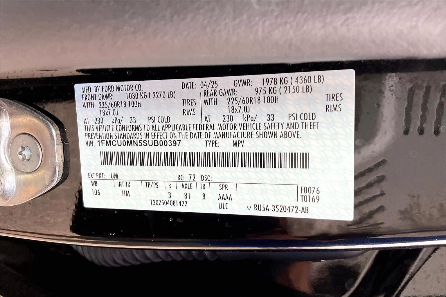 Used 2025 Ford Escape ST-Line FWD image 32