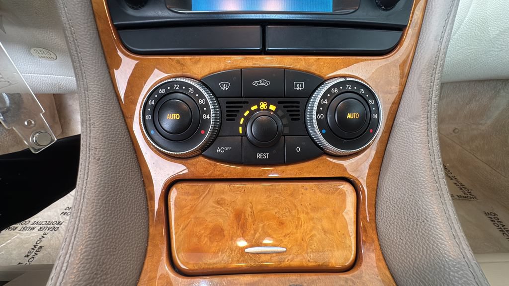 Used 2004 Mercedes-Benz SL 500 image 30