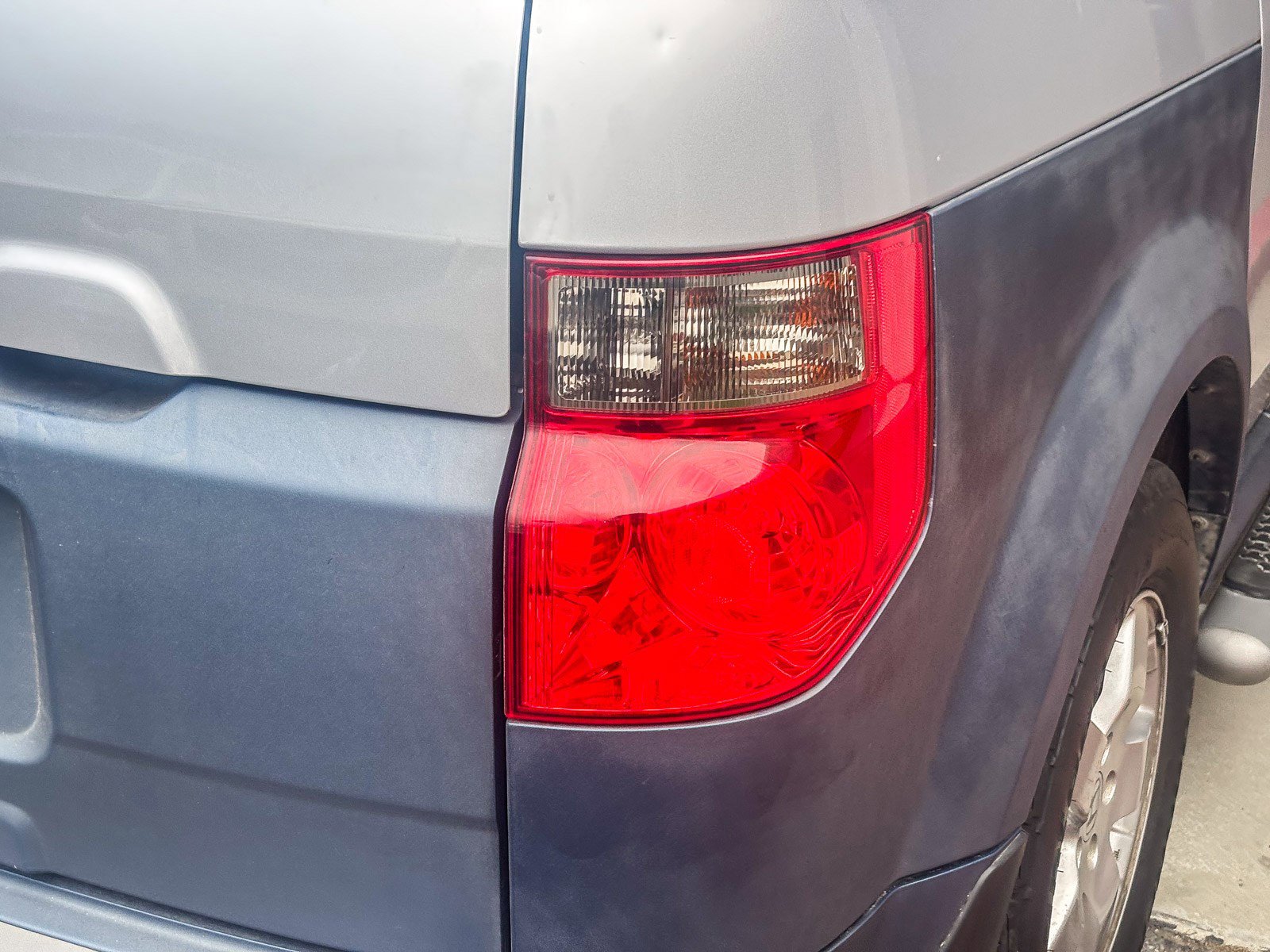 Used 2005 Honda Element EX image 8