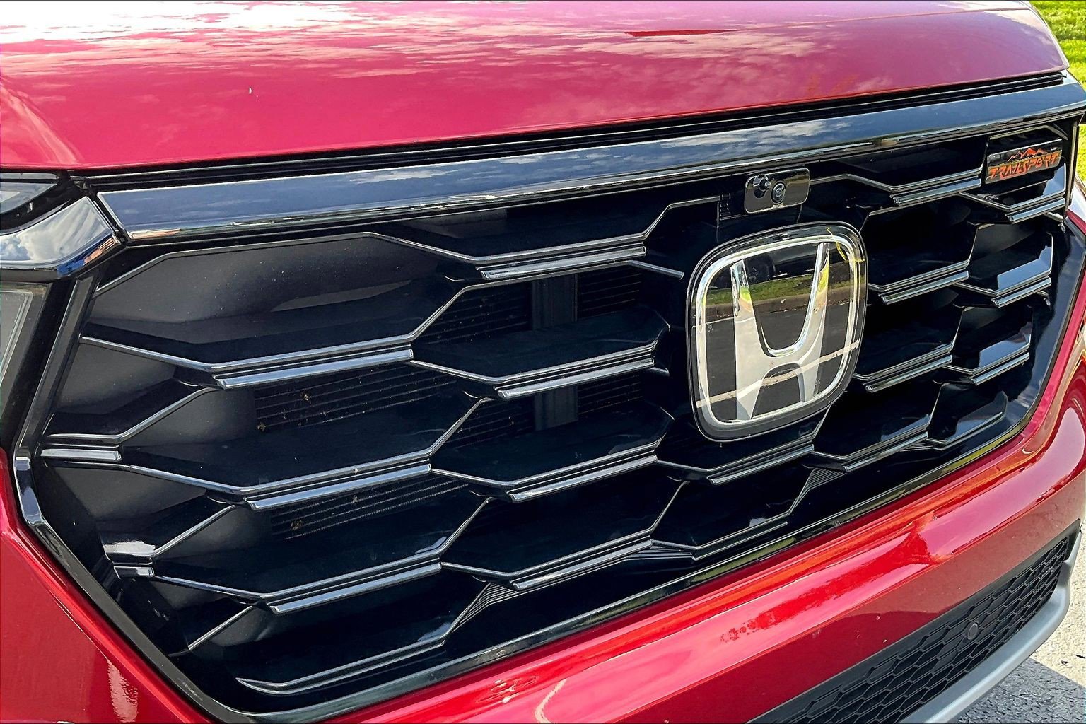 Used 2025 Honda Pilot TrailSport image 34