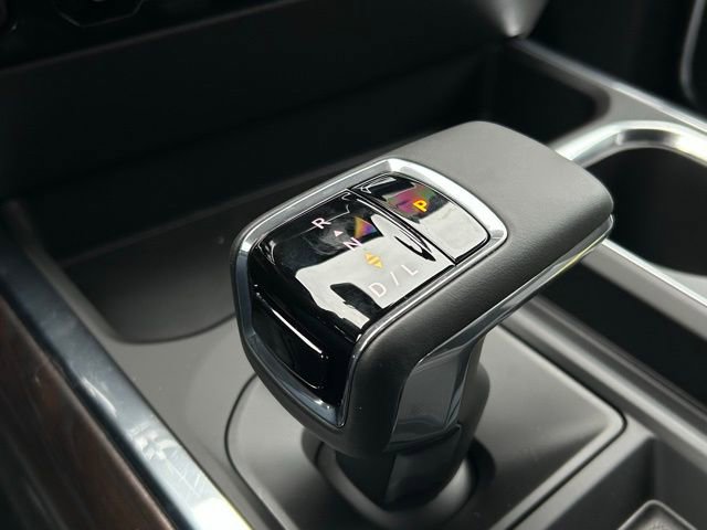 New 2026 GMC Sierra 1500 SLT image 40