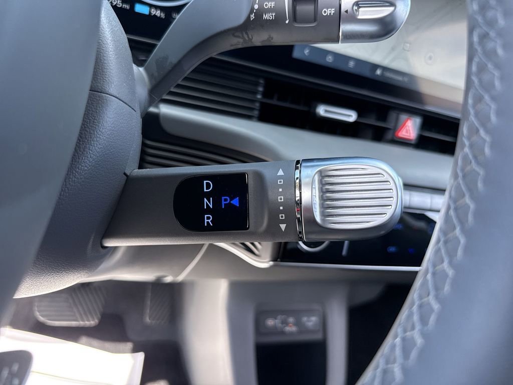 Used 2025 Hyundai Ioniq 5 SEL image 19