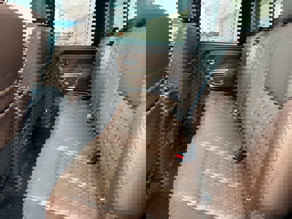 Used 2021 Nissan Titan Platinum Reserve w/ Moonroof Package image 13