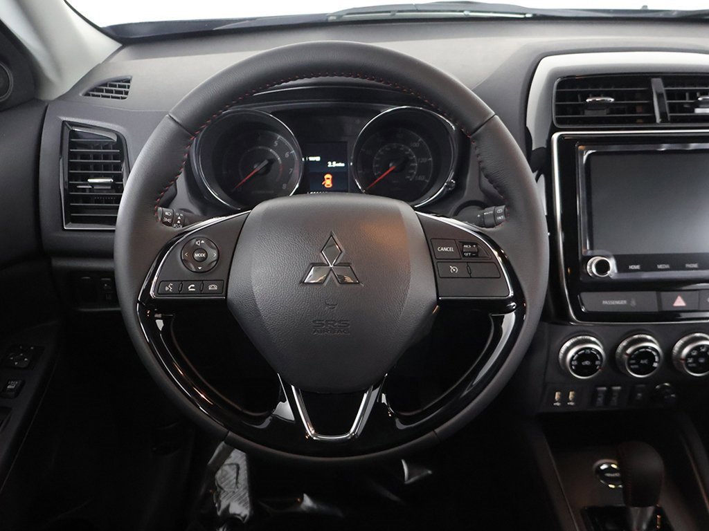 New 2025 Mitsubishi Outlander Sport LE image 30