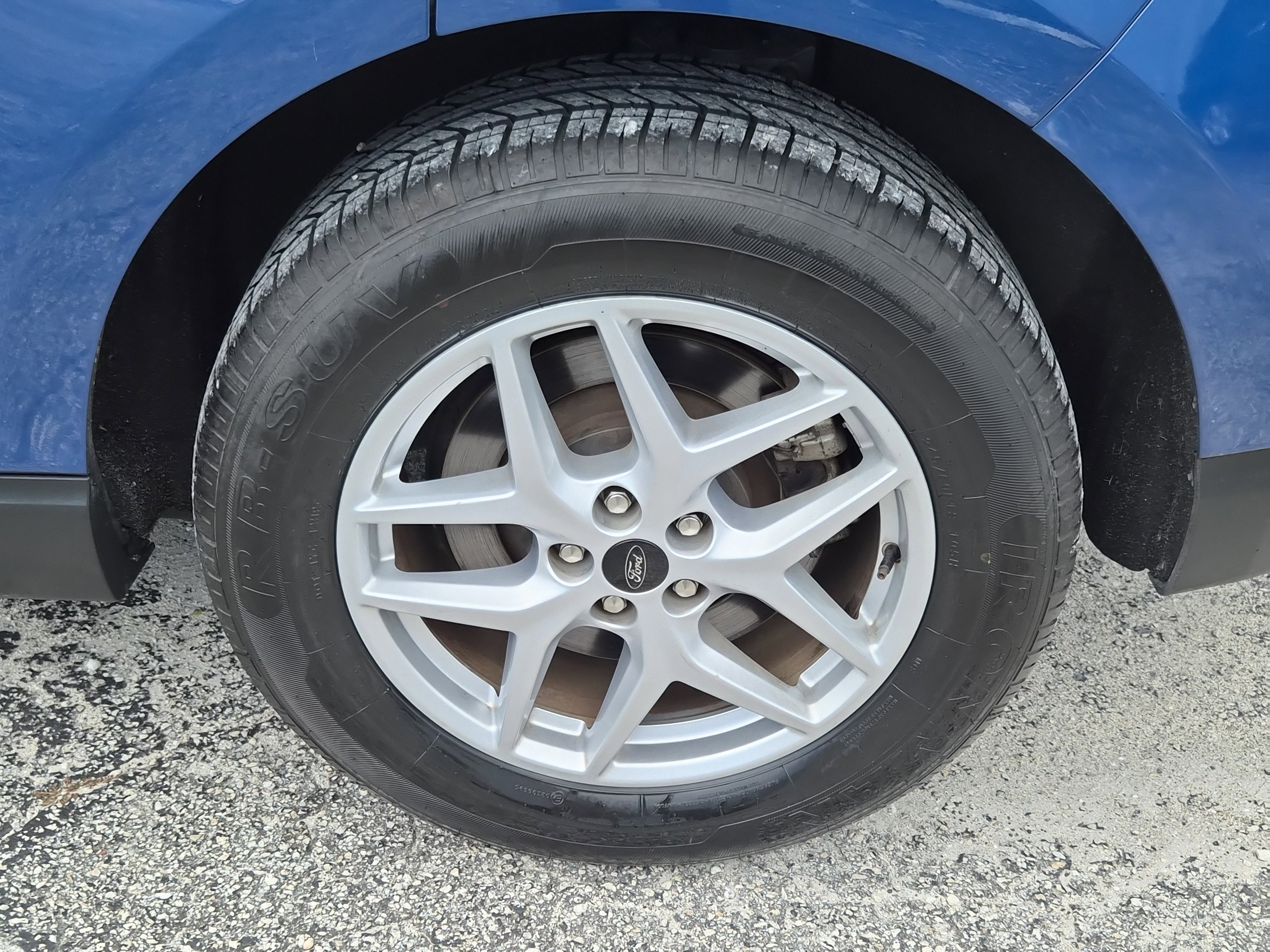 Used 2023 Ford Edge SEL image 10