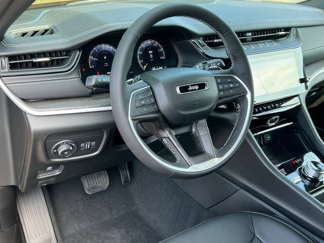 New 2026 Jeep Grand Cherokee L Limited AWD/4WD image 18