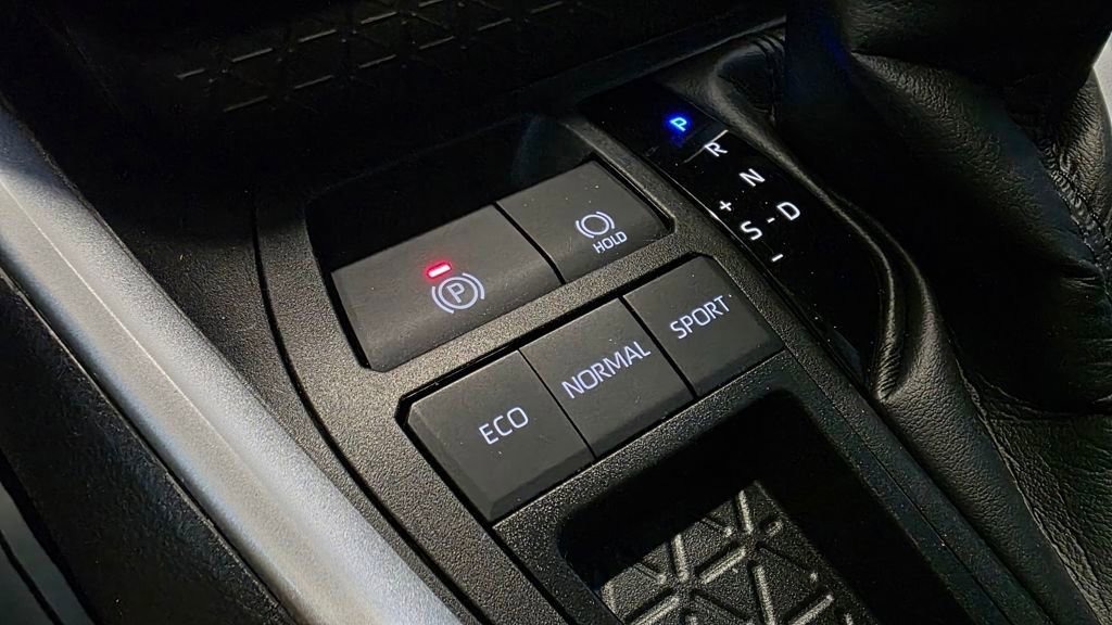 Used 2023 Toyota RAV4 XLE image 36