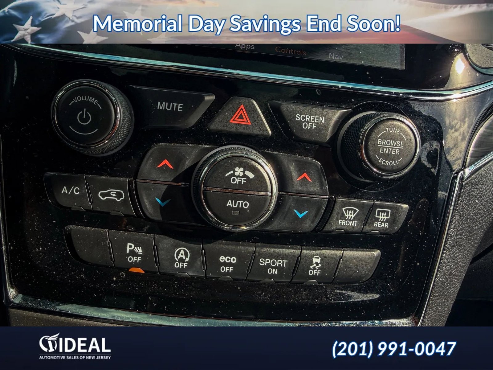 Used 2019 Jeep Grand Cherokee Limited w/ Luxury Group II AWD/4WD image 28