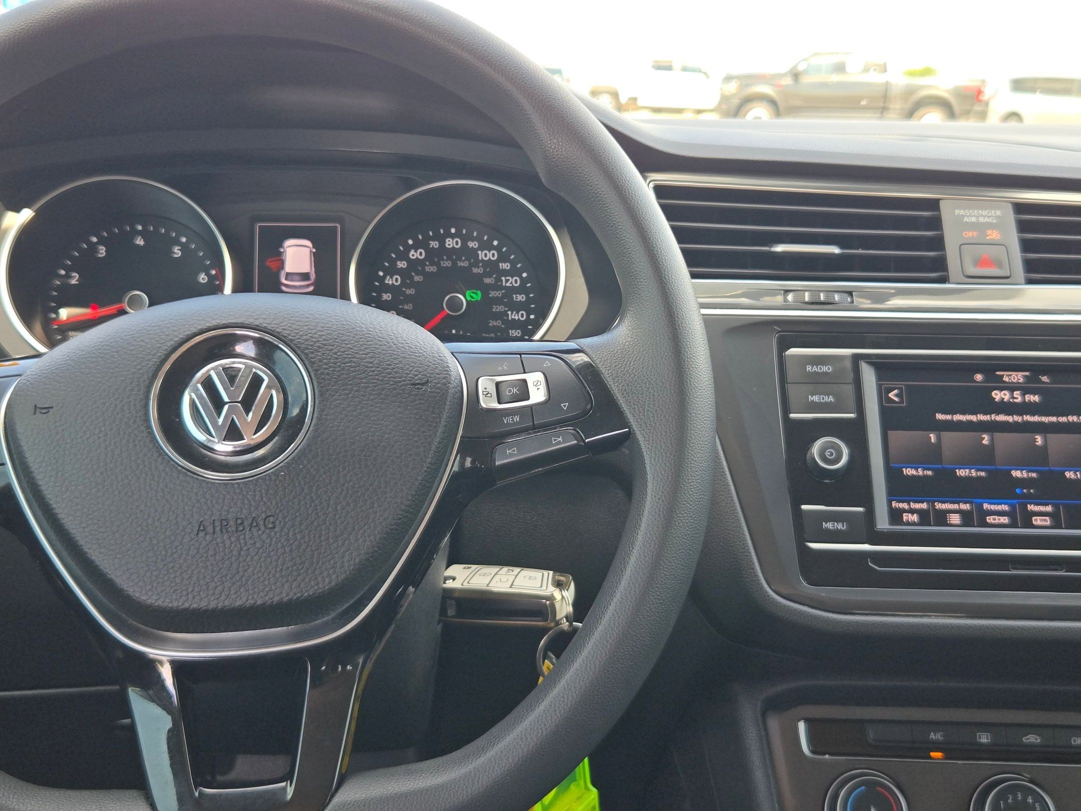 Used 2020 Volkswagen Tiguan S FWD image 20