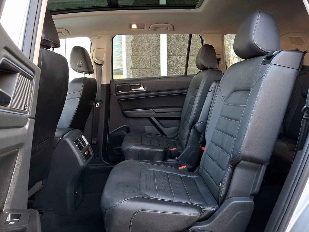 Used 2019 Volkswagen Atlas SEL Premium image 11