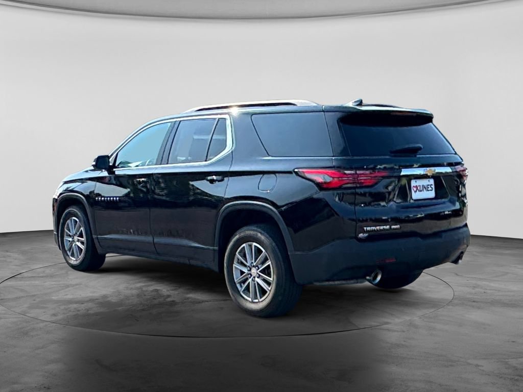 Used 2023 Chevrolet Traverse LT AWD/4WD image 8
