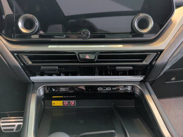 New 2026 Lexus TX 500h AWD w/ Technology Package image 22