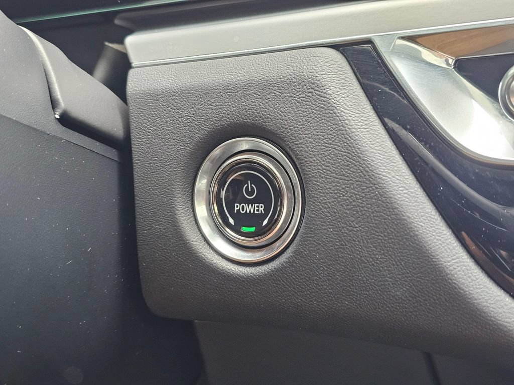 Certified 2024 Cadillac Lyriq Sport AWD/4WD image 33