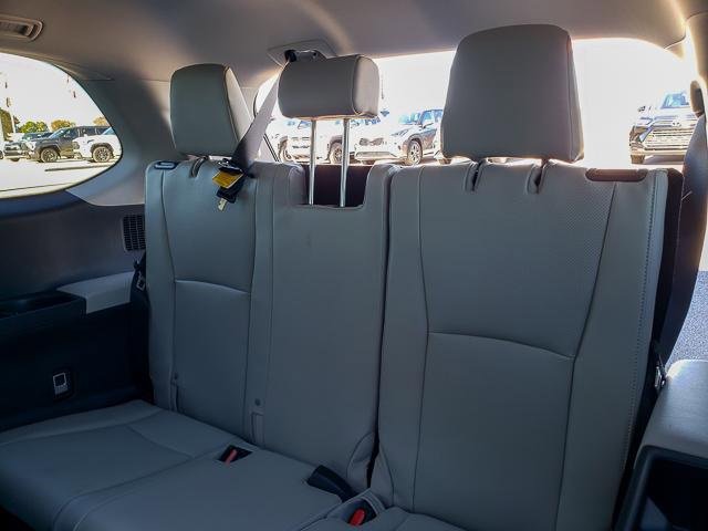 New 2026 Toyota Grand Highlander Limited image 19