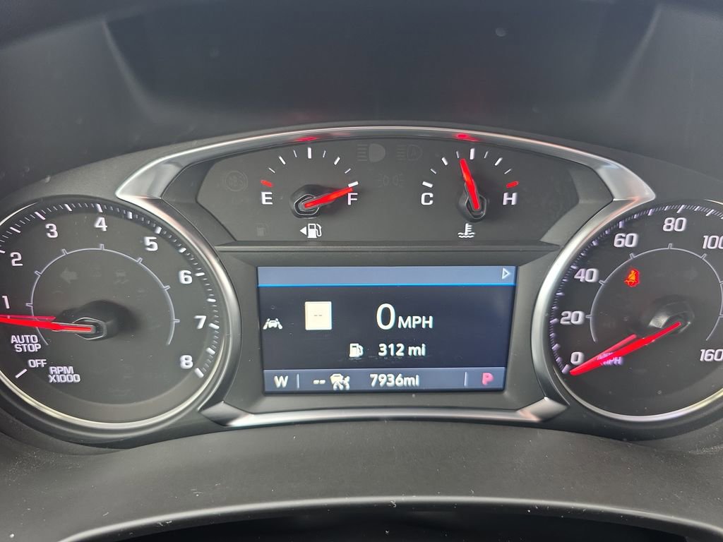 Certified 2024 GMC Terrain SLT w/ Infotainment Package II AWD/4WD image 17