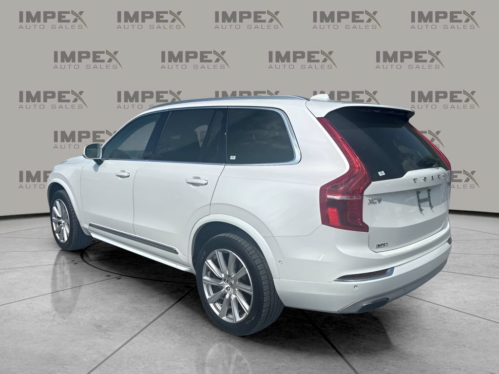 Used 2017 Volvo XC90 T6 Inscription w/ Vision Package AWD/4WD image 3