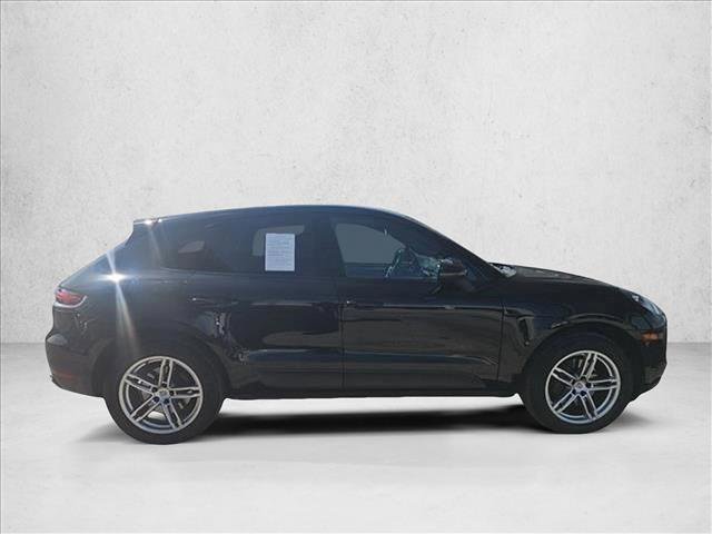 Used 2021 Porsche Macan AWD/4WD image 6
