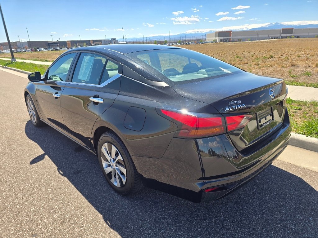 Used 2021 Nissan Altima 2.5 S image 3