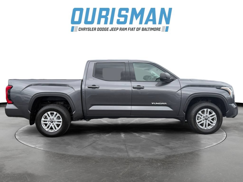 Used 2022 Toyota Tundra SR5 AWD/4WD image 7