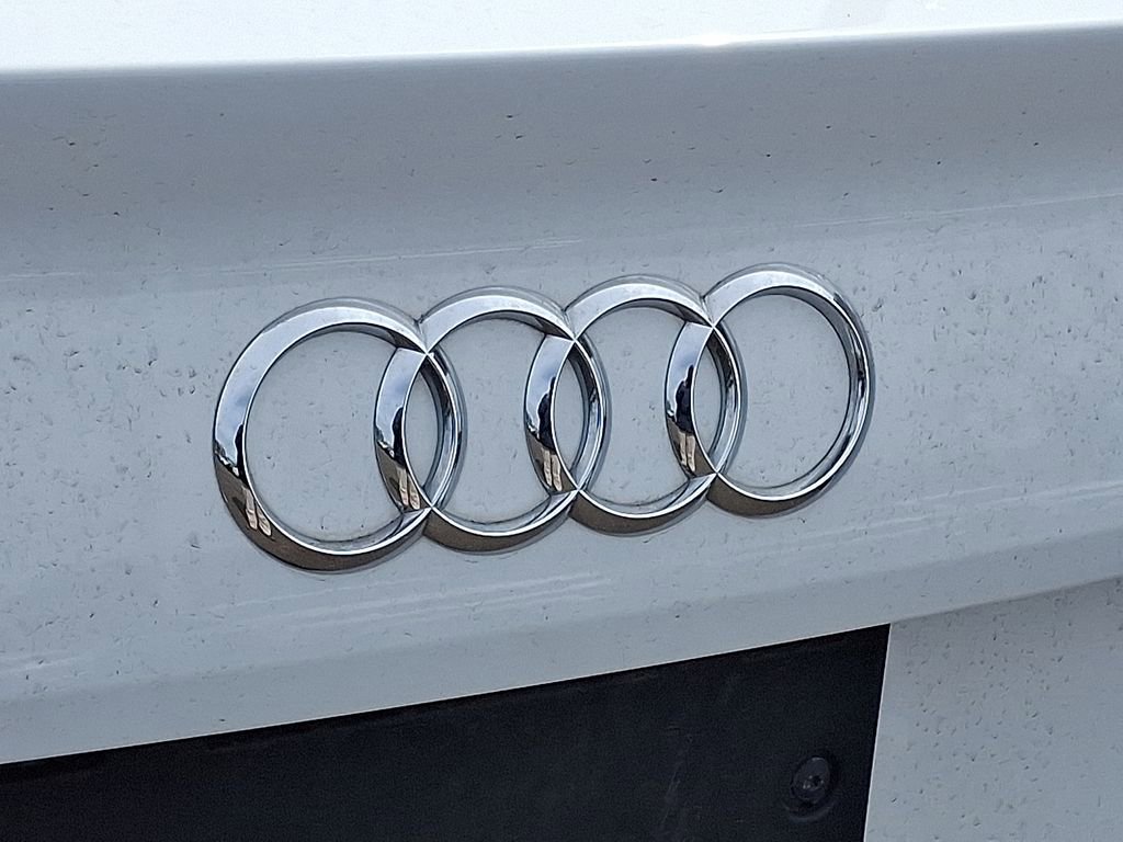 Used 2017 Audi A4 2.0T Premium Plus image 10