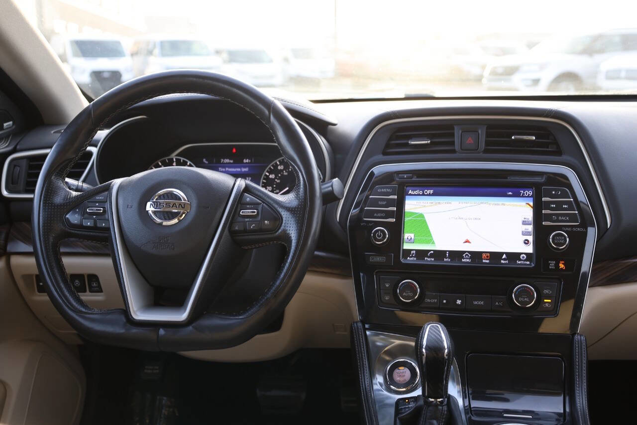 Used 2018 Nissan Maxima Platinum image 22