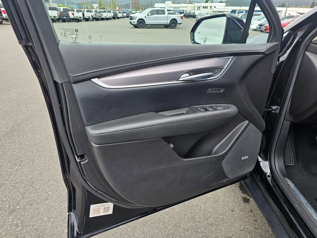 Used 2019 Cadillac XT5 Luxury AWD/4WD image 15