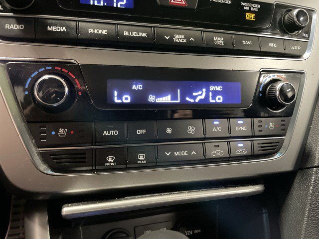 Used 2017 Hyundai Sonata Limited 2.0T FWD image 23
