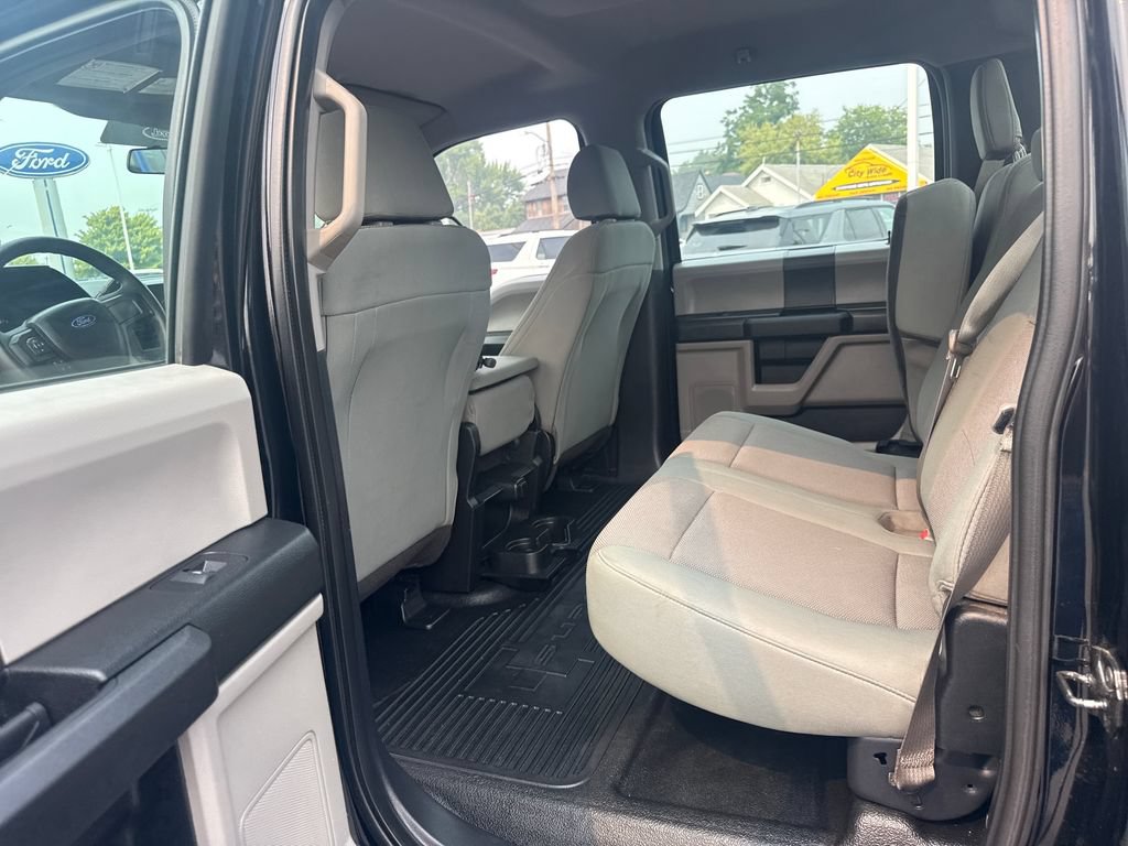 Used 2017 Ford F250 XL w/ STX Appearance Package AWD/4WD image 23