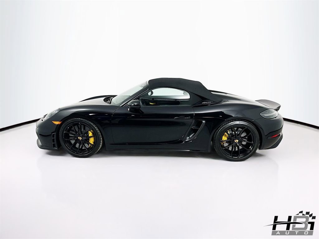 Used 2022 Porsche 718 Boxster Spyder RWD image 9